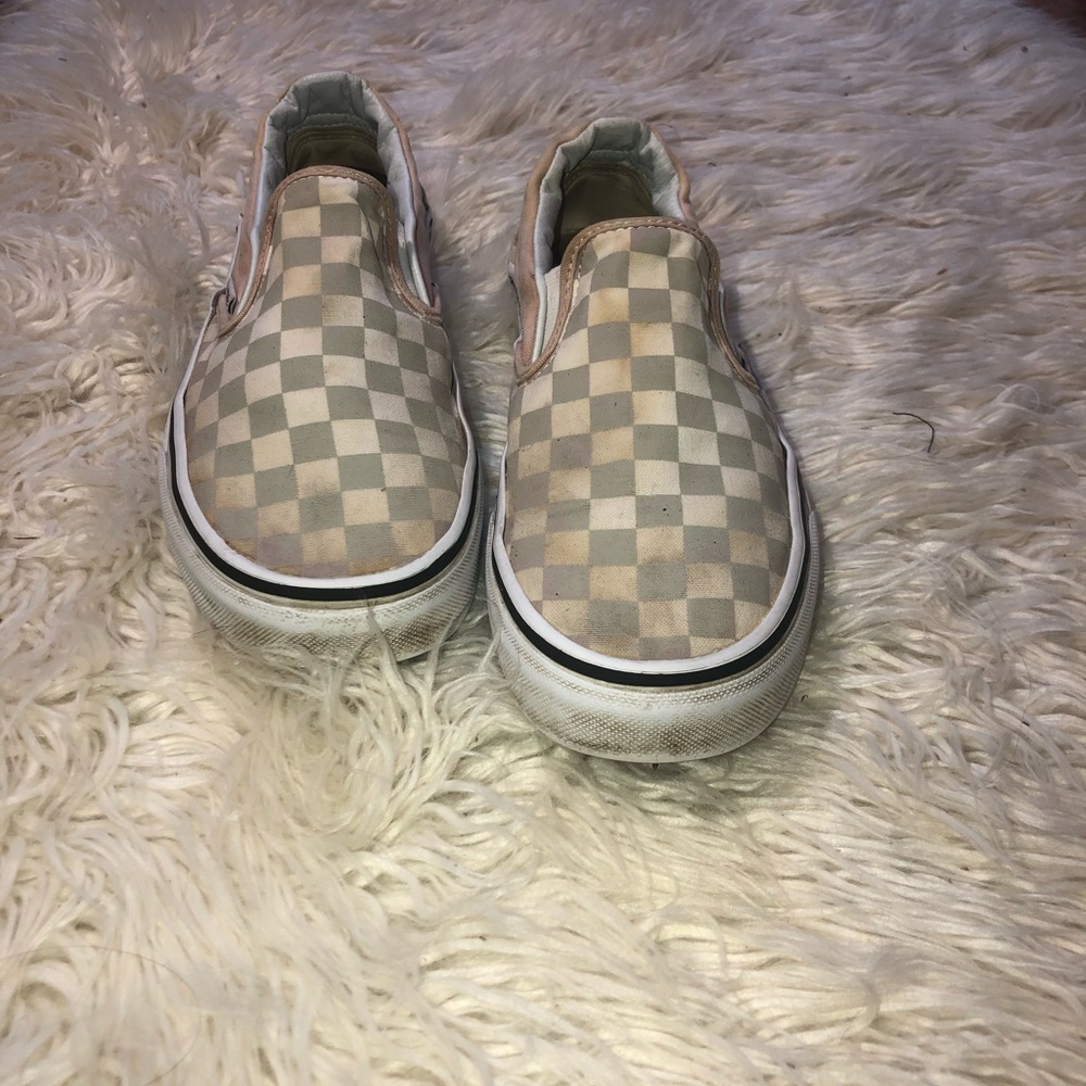 *worn* pink checkered vans